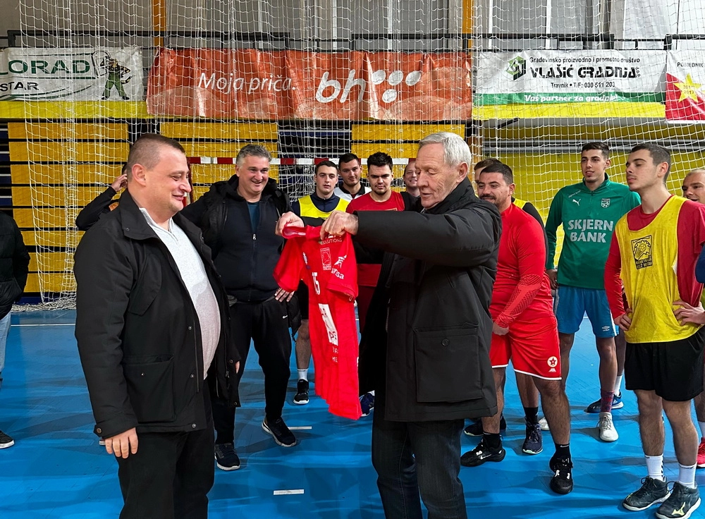 Serdarušić Rođenima: 'Potrudite da ove sezone budete onaj prvi na kraju!'